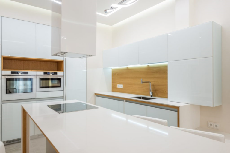 5 CONSEILS POUR UNE ORGANISATION MINIMALISTE DE VOTRE CUISINE